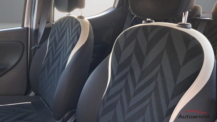 Lancia Ypsilon  1.2 Opening edition 69cv