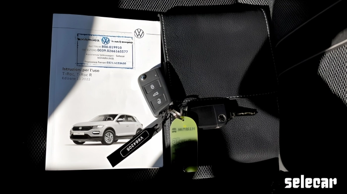 Volkswagen T-Roc  1.5 tsi Life