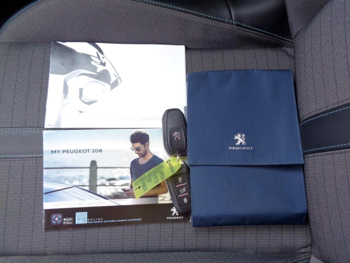 Peugeot 208  1.2 puretech Active s&s 75cv