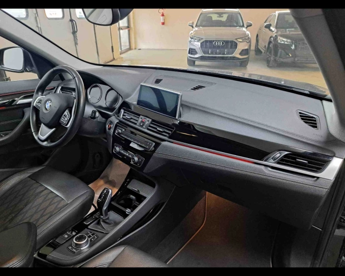 BMW X1  sdrive18d xLine Plus auto