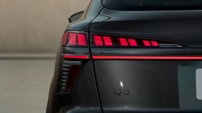 Audi Q3 Sportback   Business TFSI quattro 150 kW S tronic