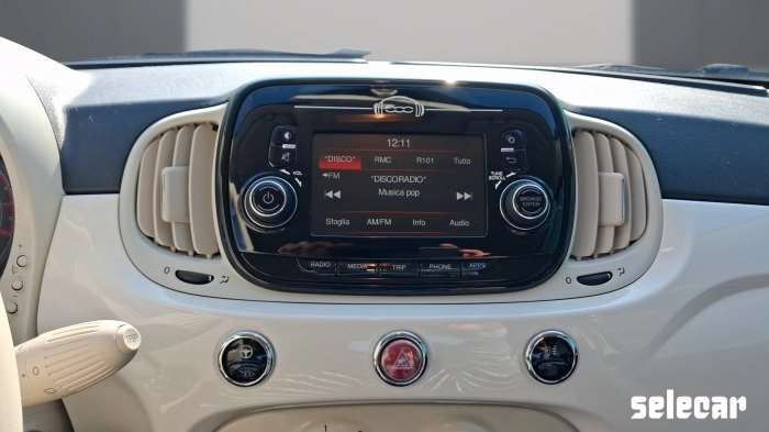 Fiat 500  1.0 hybrid Connect 70cv