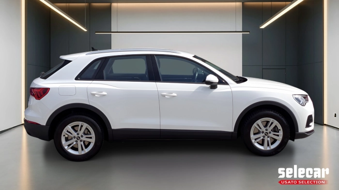 Audi Q3  45 2.0 tfsi quattro s-tronic