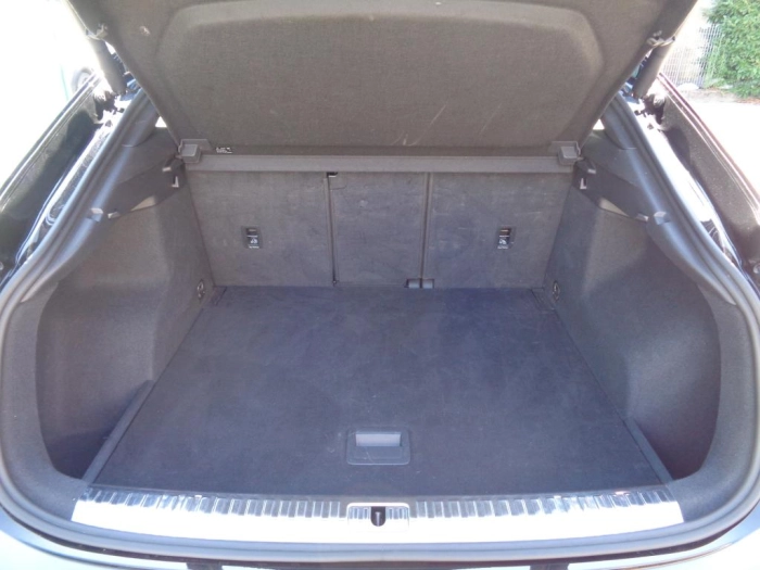 Audi Q3 Sportback Q3 2019 Sportback -  45 2.0 tfsi S line edition 