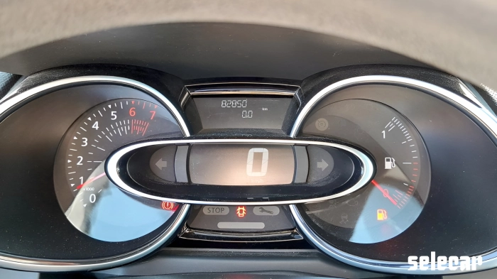 Renault Clio  1.2 16v Zen 75cv