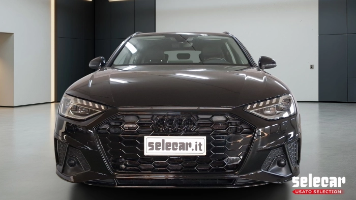 Audi A4 Avant  40 2.0 tdi mhev S line edition qu