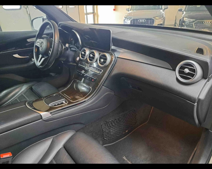 Mercedes-Benz GLC  300 d Premium Plus 4matic auto