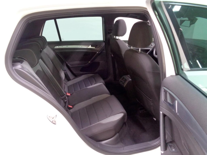 Volkswagen Golf  5p 1.6 tdi Sport 115cv dsg