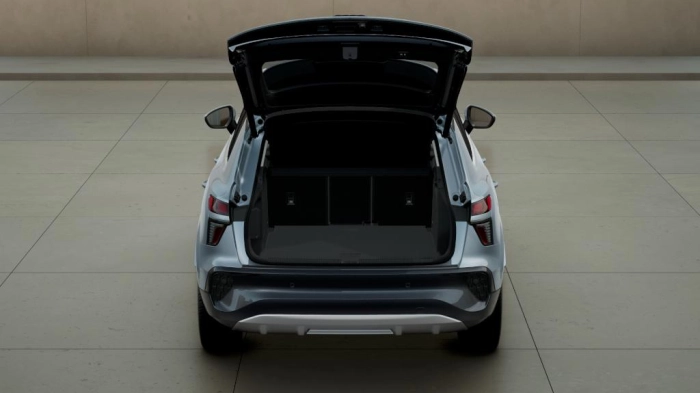 Audi Q3  SUV Business Advanced e-hybrid  200 kW S tronic