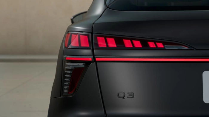 Audi Q3 Sportback   S line edition e-hybrid  200 kW S tronic