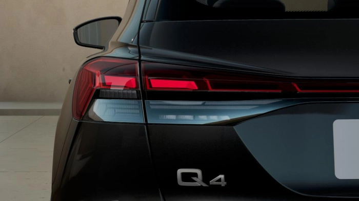 Audi Q4    Business 40 e-tron  150,00 kW
