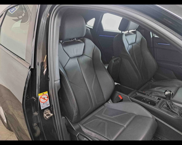 Audi Q3 Sportback  40 2.0 tdi S line edition