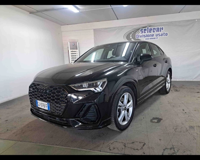 Audi Q3 Sportback  40 2.0 tdi S line edition