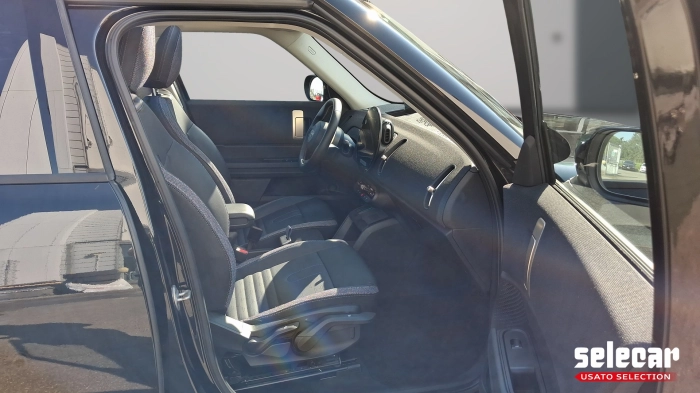 MINI Countryman   -   2.0 48V D JCW auto