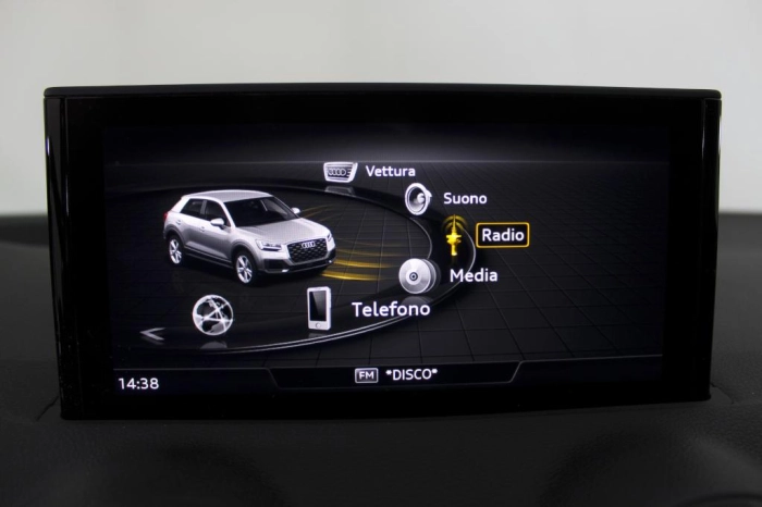 Audi Q2  30 2.0 tdi Identity Black s-tronic