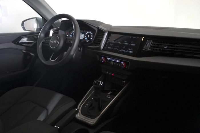 Audi A1 Sportback  30 1.0 tfsi S Line 116cv s-tronic