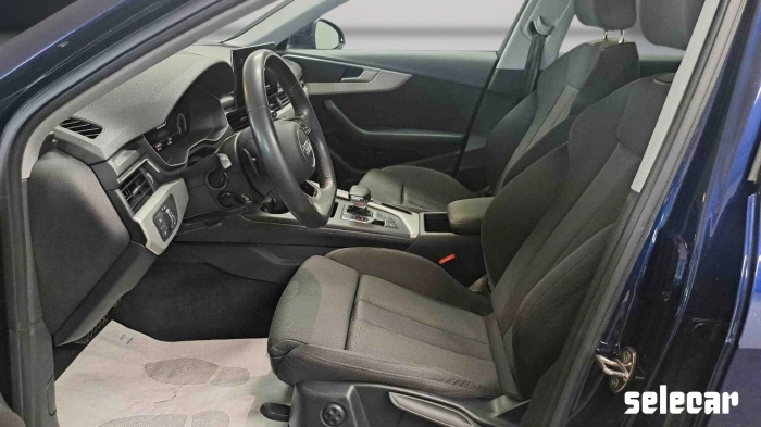 Audi A4 Avant  35 2.0 tdi mhev S Line edition 16