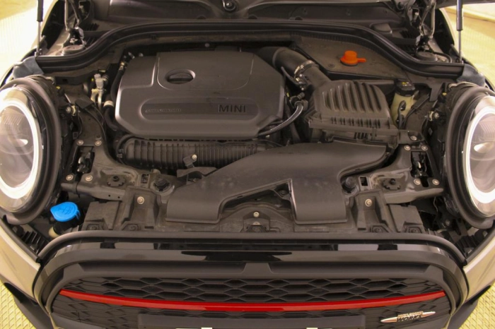 MINI IV   -  Cabrio 2.0 JCW JCW auto