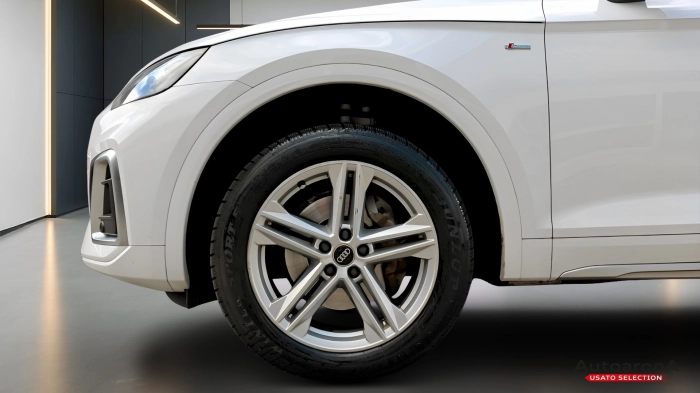 Audi Q5  40 2.0 tdi mhev 12V S line quattro s-tronic