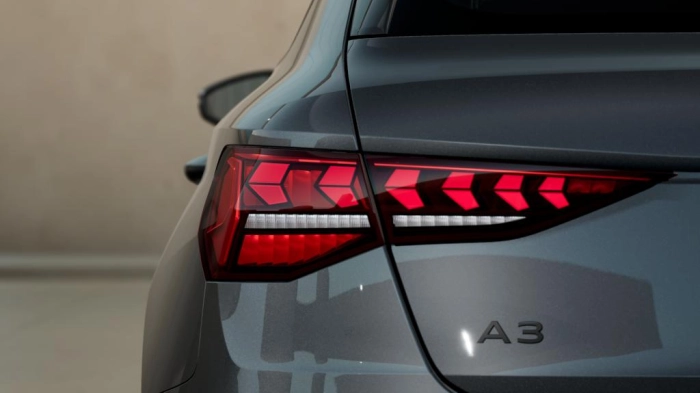 Audi A3 Sportback   S line edition 30 TFSI  85 kW S tronic