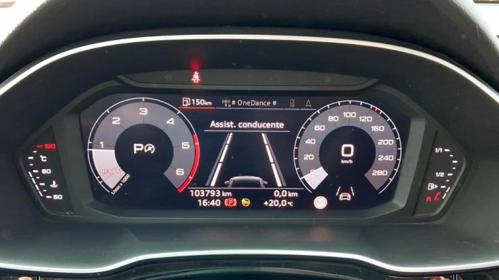 Audi Q3  35 2.0 tdi Business s-tronic