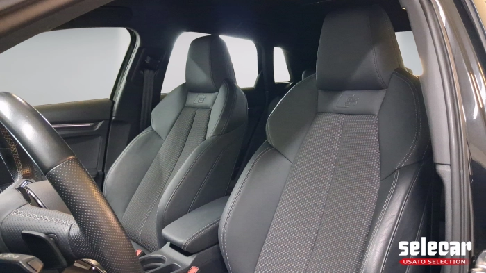 Audi A3 Sportback  40 2.0 tdi S line editio
