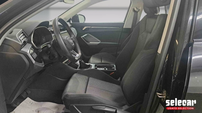 Audi Q3 Sportback  35 2.0 tdi S line edition