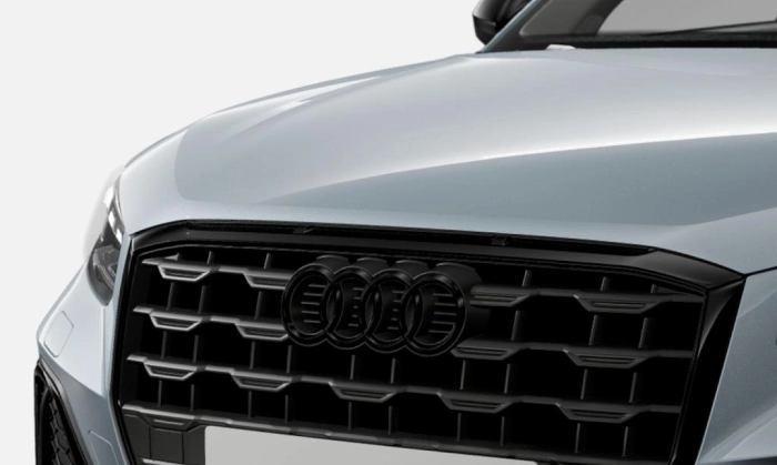 Audi Q2    Identity Black 35 TFSI  110(150) kW(CV) S tronic