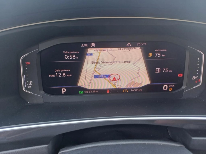 Volkswagen Tiguan  1.5 tsi Advanced R-Line Exterior Pac