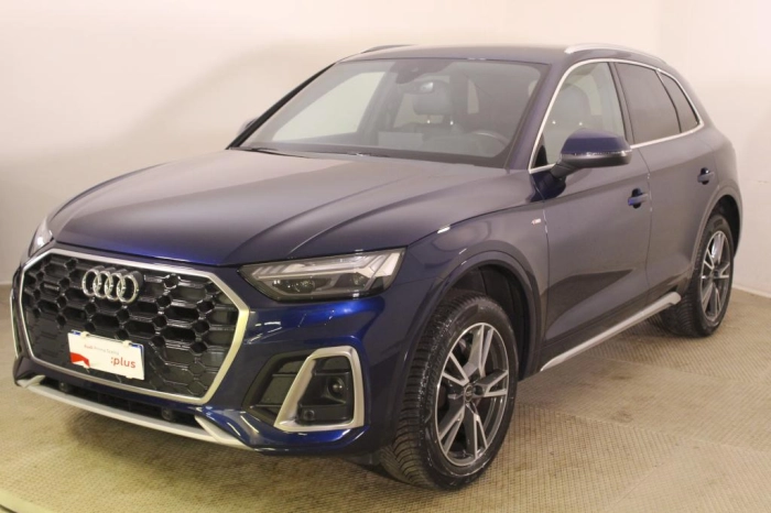 Audi Q5  40 2.0 tdi mhev 12V S line quattro s-tronic