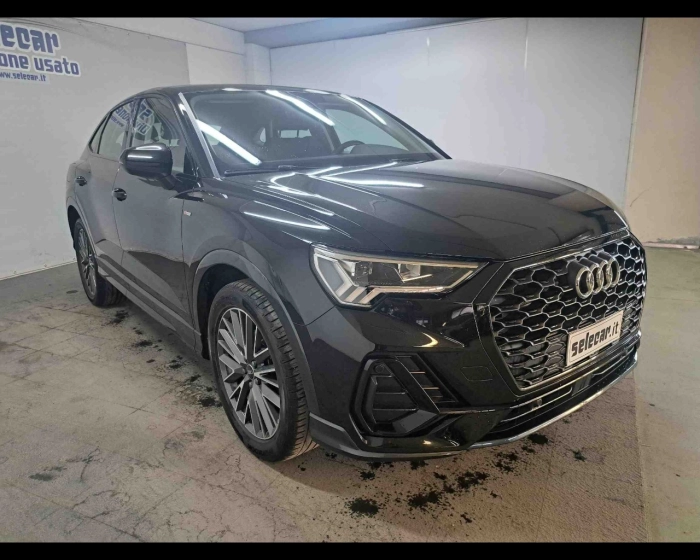Audi Q3 Sportback  35 2.0 tdi S line edition