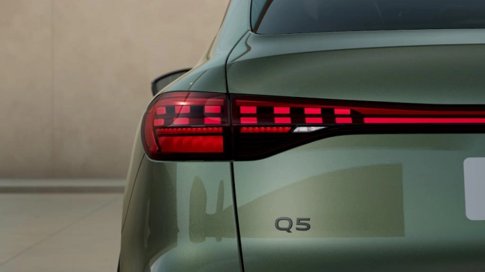 Audi Q5 Sportback   Sportback S line edition TDI quattro 150 kW S tronic