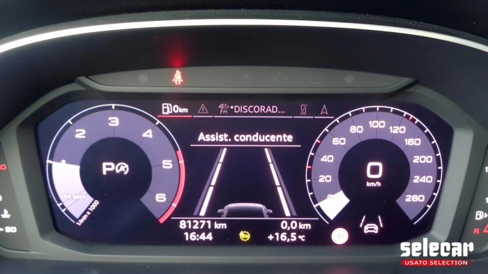 Audi Q3  35 2.0 tdi Business Advanced quattro s-troni