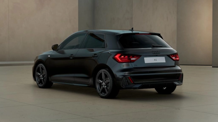 Audi A1 Sportback   S line Edition 30 TFSI  85(116) kW(CV) S tronic