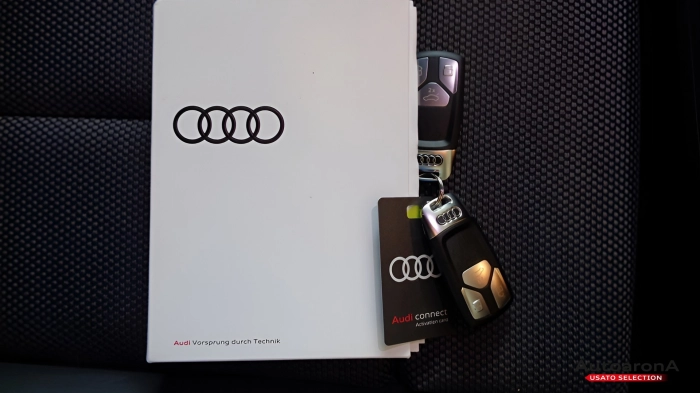 Audi Q5 Sportback  2021 -  40 2.0 tdi mhev 12V S line 