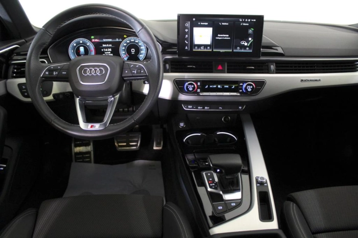 Audi A4 Avant  40 2.0 tdi mhev S line edition quattro 204cv s-tronic