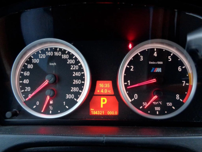 BMW X6  M 4.4 V8 auto