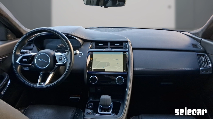 Jaguar E-Pace  2.0d i4 mhev R-Dynamic SE awd 163cv aut