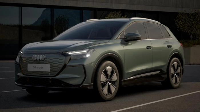 Audi Q4   SUV Business Advanced e-tron performance  210,00 kW