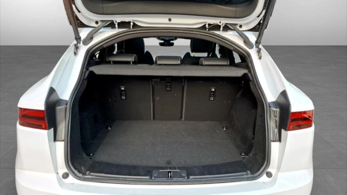 Jaguar E-Pace  2.0d i4 mhev R-Dynamic Black awd 163cv 