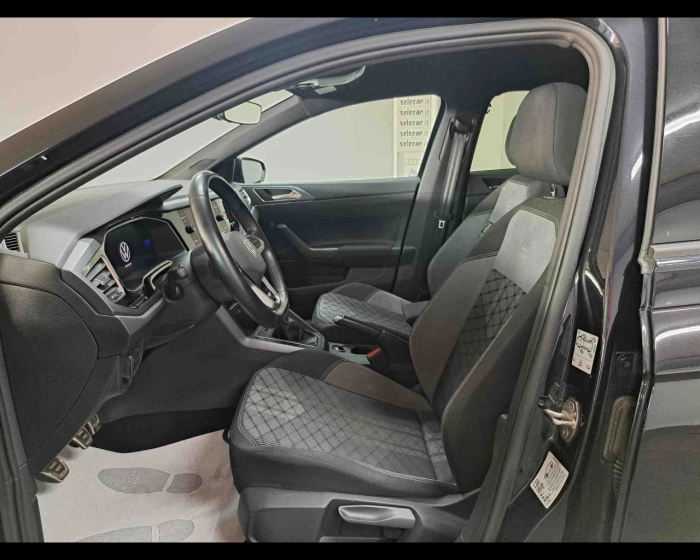 Volkswagen Polo  1.0 tsi R-Line 95cv