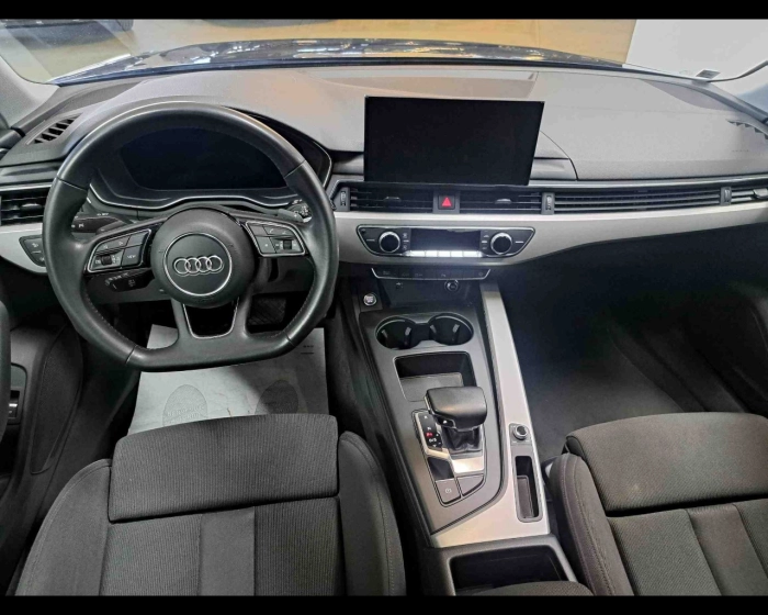 Audi A4 Avant  35 2.0 tdi mhev S Line edition 16