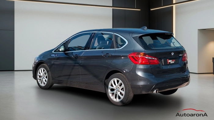 BMW Serie 216d Active Tourer Luxury a