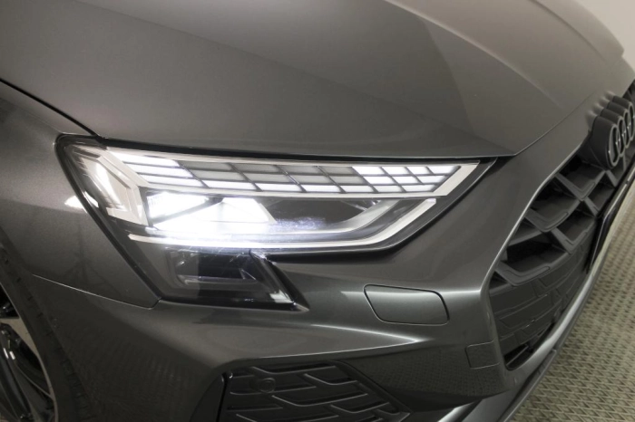 Audi A3 Sportback   S line edition 35 TFSI  110 kW S tronic