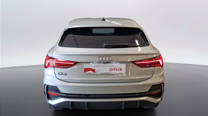 Audi Q3 Sportback  35 2.0 tdi S line edition