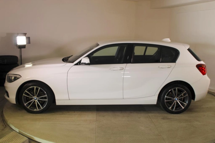 BMW Serie 116d Sport 5p my18