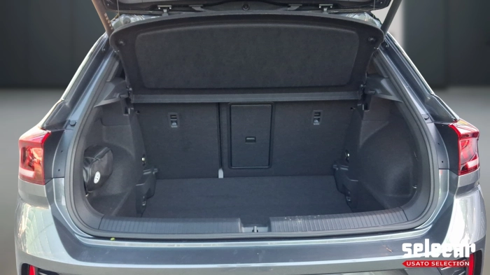 Volkswagen T-Roc  1.5 tsi R-Line Plus