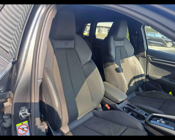 Audi A3 Sportback  40 2.0 tdi Edition One q