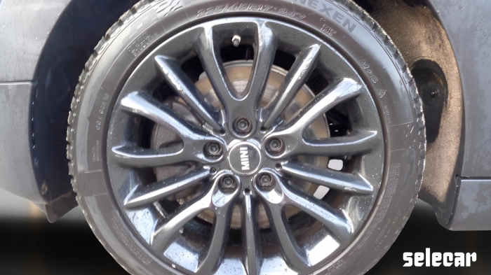 MINI IV   -  Clubman 2.0 Cooper SD Busine