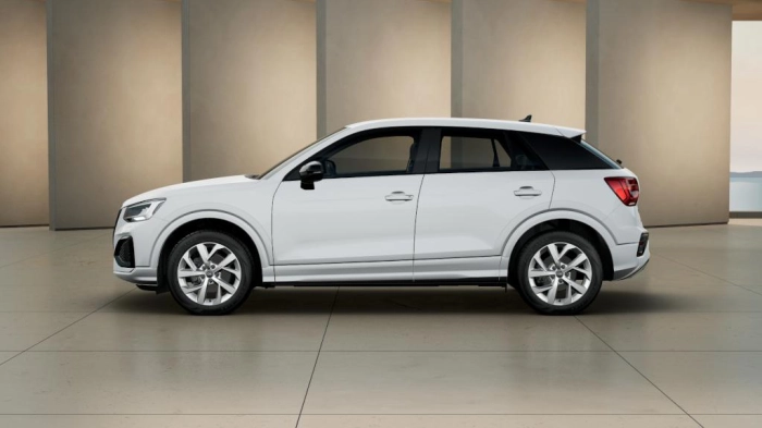 Audi Q2    Business Advanced 35 TFSI  110(150) kW(CV) S tronic